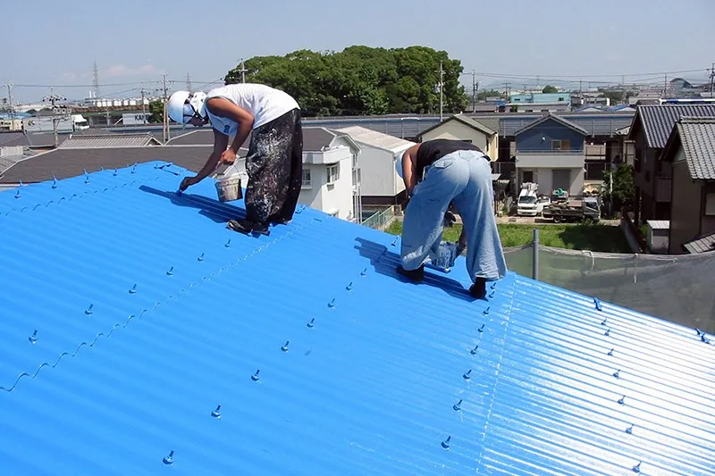 【本当の塗装屋 山下塗装】屋根塗装の耐久性を左右する過酷な環境対策